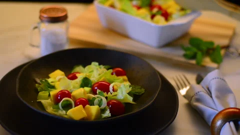 Tropical salad. 動画素材 165991153