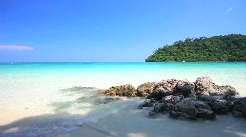 Tropical sand beach Koh rok andaman sea southern of Thailand. Stock Footage 54241828