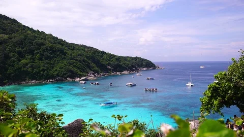 Tropical sea Similan island No.8 at Similan national park Vidéo 119013353