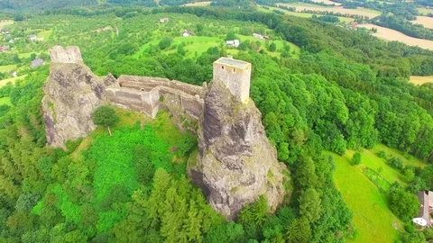 The Trosky castle. 스톡 동영상 72017858