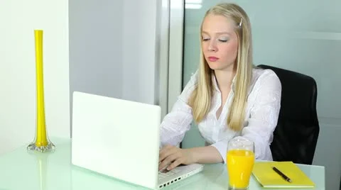 Trouble at work Video stock 24657175