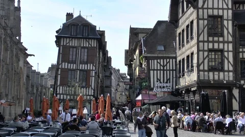 Troyes. View of the old half-timbered houses. Video stock 102681786