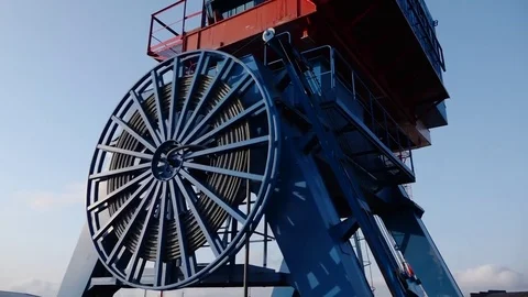Truck crane in operation Видео 83360084