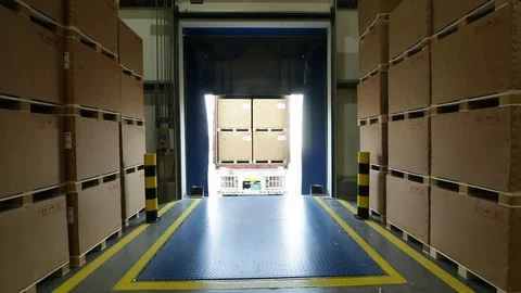 Truck Drives In For Unloading Vídeo Stock 122997244