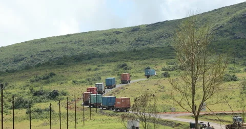 Trucks at Hill Station Видео 327049177