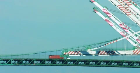 Trucks move cargo containers on the bridge at sea port in Los Angeles port 4K Vídeos de archivo 68542951