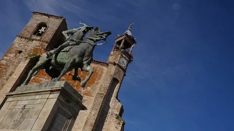Trujillo Statue Stock-Footage 85764604