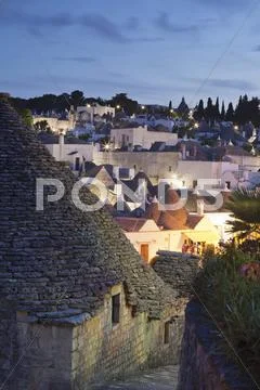 Trulli, traditional houses, Rione Monti area, Alberobello, UNESCO World Heritage Stock Photos