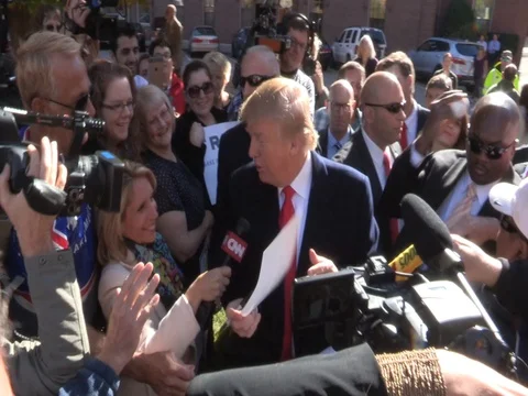 Trump up close Vidéo 81881671