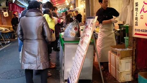 TSUKIJI OUTER MARKET SCENE Video stock 84498854