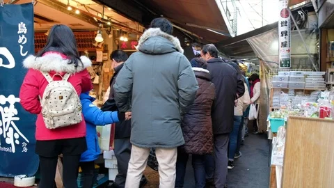 TSUKIJI OUTER MARKET SCENE Video stock 84503678