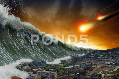 Tsunami waves, asteroid impact Stock Photos