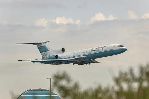 Tu-154M Stock Photos