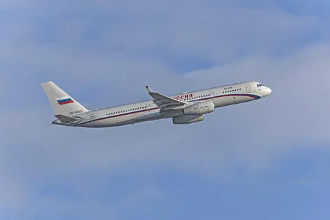 Tu-214 Foto stock