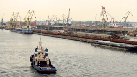 Tugboat in the port Stock Footage 47781978