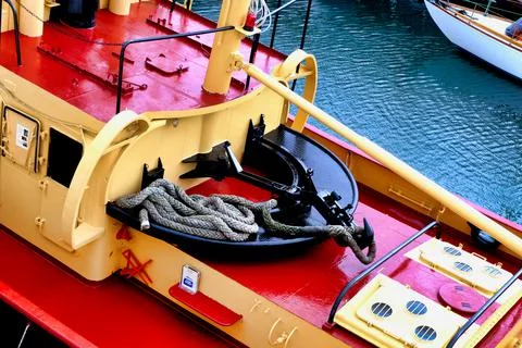 Tugboat Pulling Hook Stock Photos