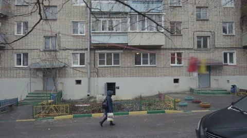Tula region, typical courtyard of a panel apartment building 스톡 동영상 236028452