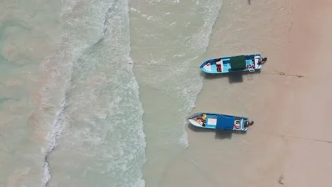 Tulum beach scene. Vídeos de archivo 169407054