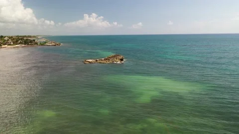 Tulum Rock Island 6 Vídeo Stock 137429404