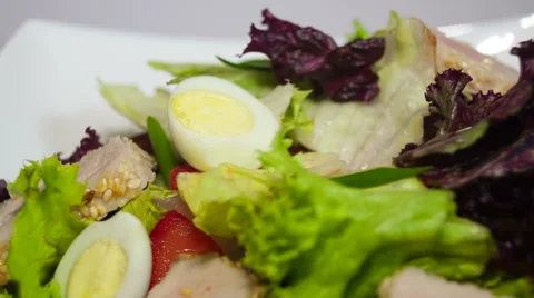 Tuna salad in the dish Video stock 68313379