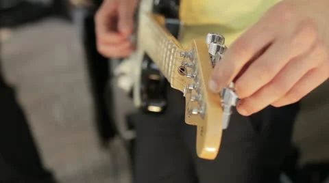 Tune electric guitar Stock-Footage 11357340