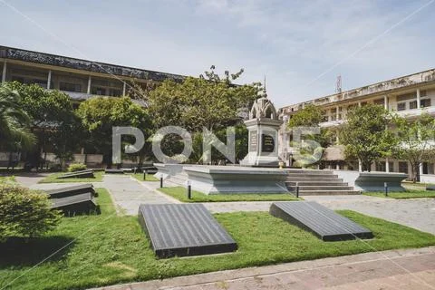 Tuol Sleng Genocide Museum in Phnom Penh, Cambodia Stock Photos
