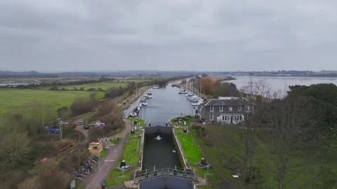 Turf Lock and Exeter Canal from a drone, Exminster, Exeter, Devon, England Stockbeeldmateriaal 302284730