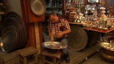 Turkey gaziantep coppersmiths bazaar Stock Footage 166815239