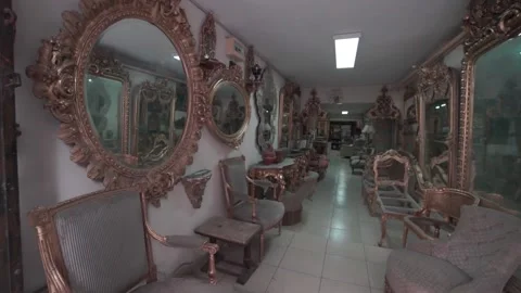 Turkey. Mirror in an antique store Stock Footage 130817917