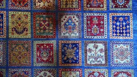 Turkish carpet with patterns. 4K. Vídeos de archivo 82675481