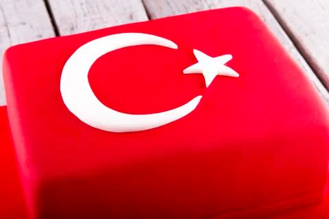 Turkish flag shape on Cake Foto stock