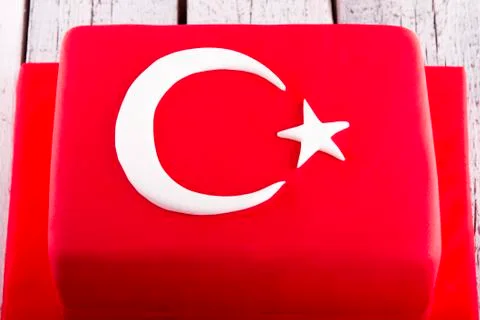 Turkish flag shape on Cake Foto stock