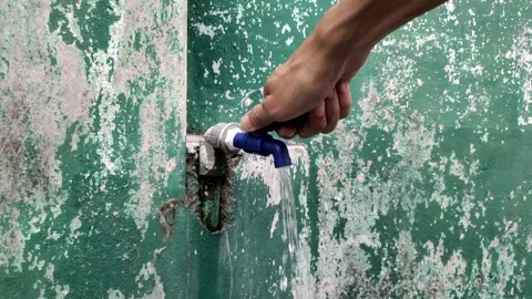 Turn On The Faucet Stock-Footage 316017402