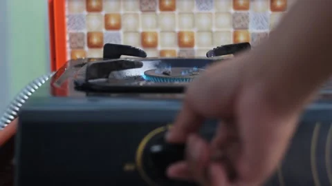 Turn on gas stove Stock Footage 231778638