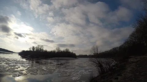 Turn of the river, timelapse, ice Video stock 121170227