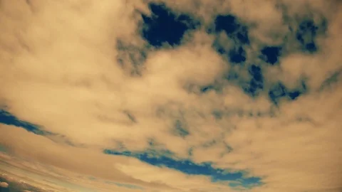 Turn under the dome of Golden clouds Video stock 93604545