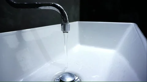 Turn off the water Video stock 50389911