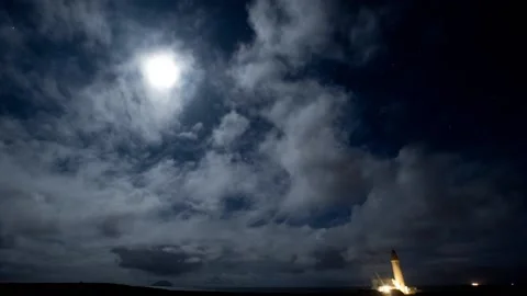 Turnberry lighthouse with the moon overhead 스톡 동영상 107317382
