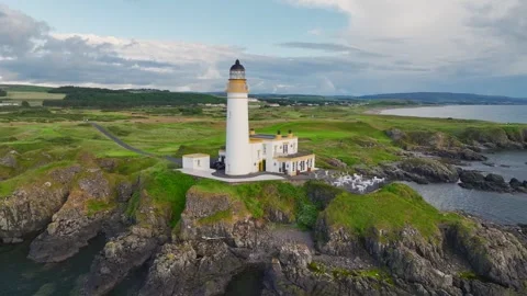 Turnberry Lighthouse, Turnberry Point Lighthouse, Trump Turnberry, Scotland, UK 스톡 동영상 244802258