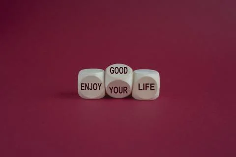 Turned a cube and change phrase Enjoy your Life to Enjoy Good Life Stock-Fotos