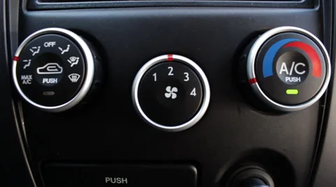 Turning Car AC Down One Notch 動画素材 45603457