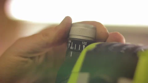 Turning dial on power tool Video stock 33776360