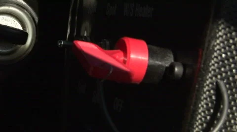 Turning the iggnition key Stock Footage 123162