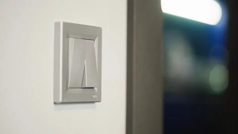 Turning on the light in the room. Stock Footage 315284986