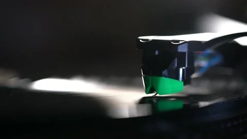 The turntable needle touch the record Stock Footage 201614632