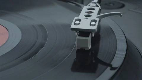 Turntable player with black vinyl record Stock-Footage 88597904