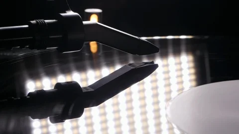 Turntable Stylus Needle Dropping On A Vinyl Record, Slow Motion. Видео 104754622