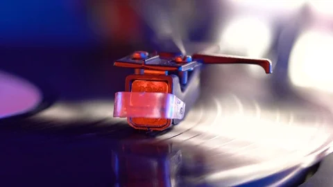 Turntable vinyl record player Stock-Footage 85355921