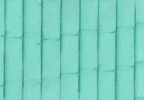 Turquoise copper wall cladding creating modern architectural design Foto stock