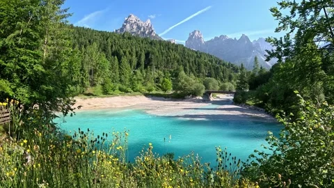 Turquoise lake Stock Footage 284456250